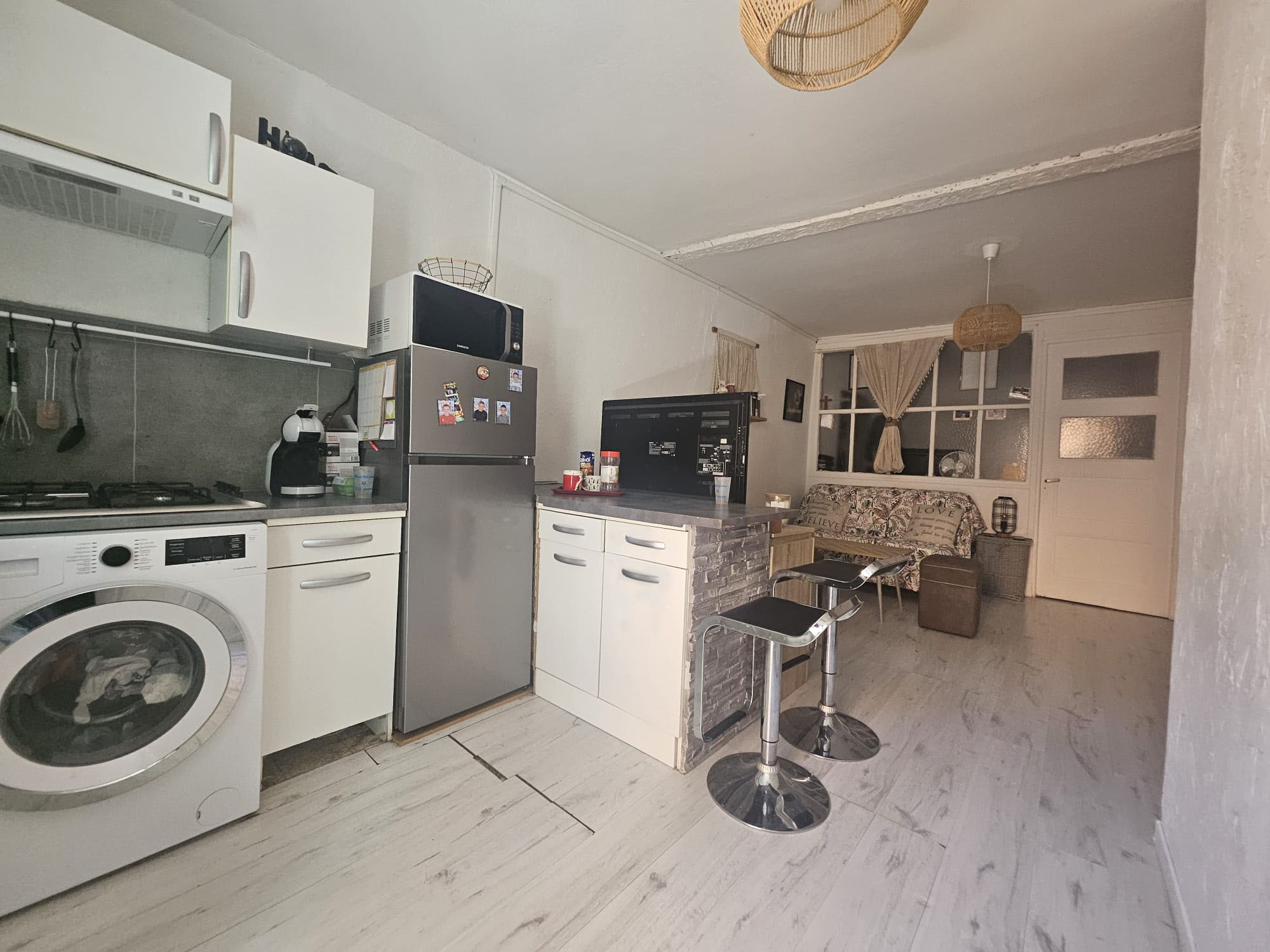 Agence immobilière de AGENCE ESCARÉNOISE